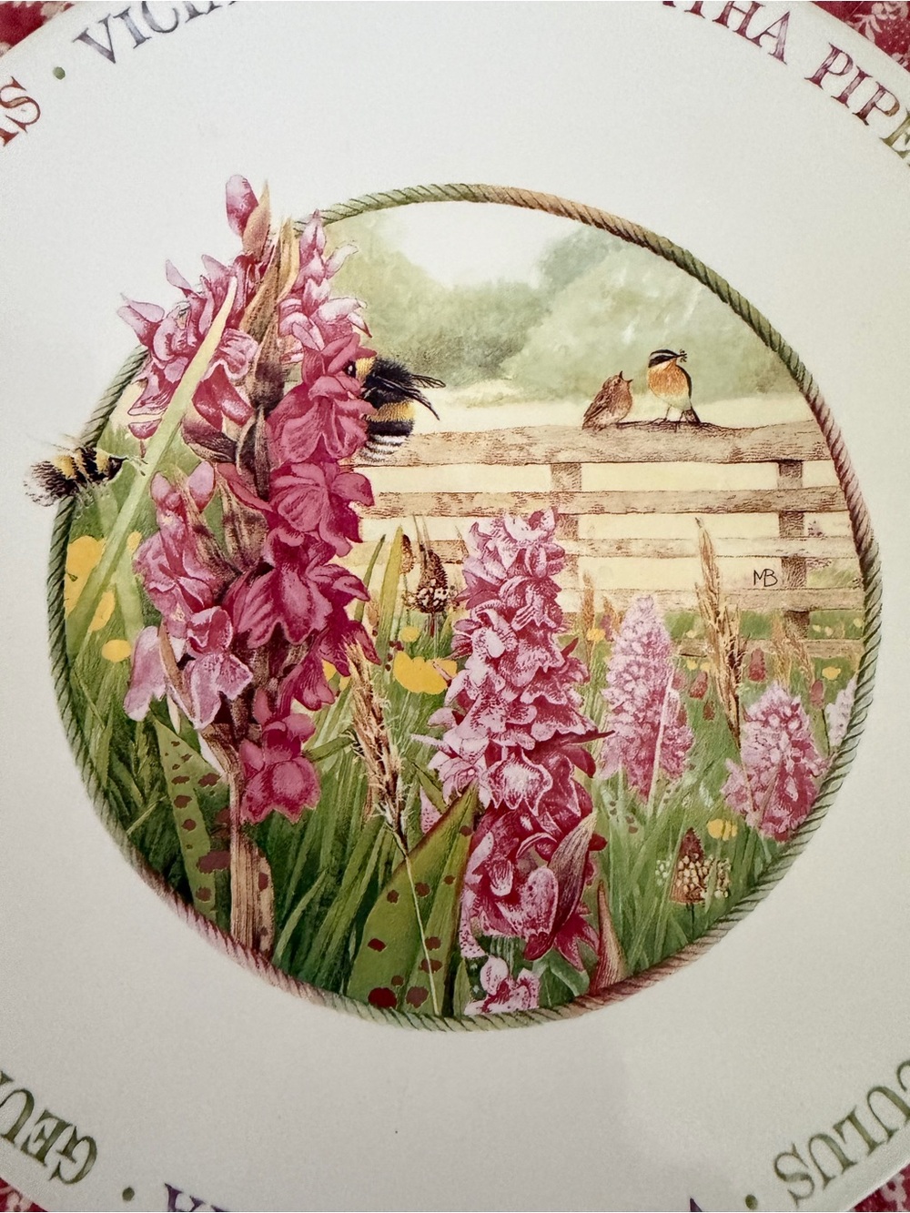 Marjolein Bastin 🌷 Floral Garden Plate  - Pink Botanical Design - display or use